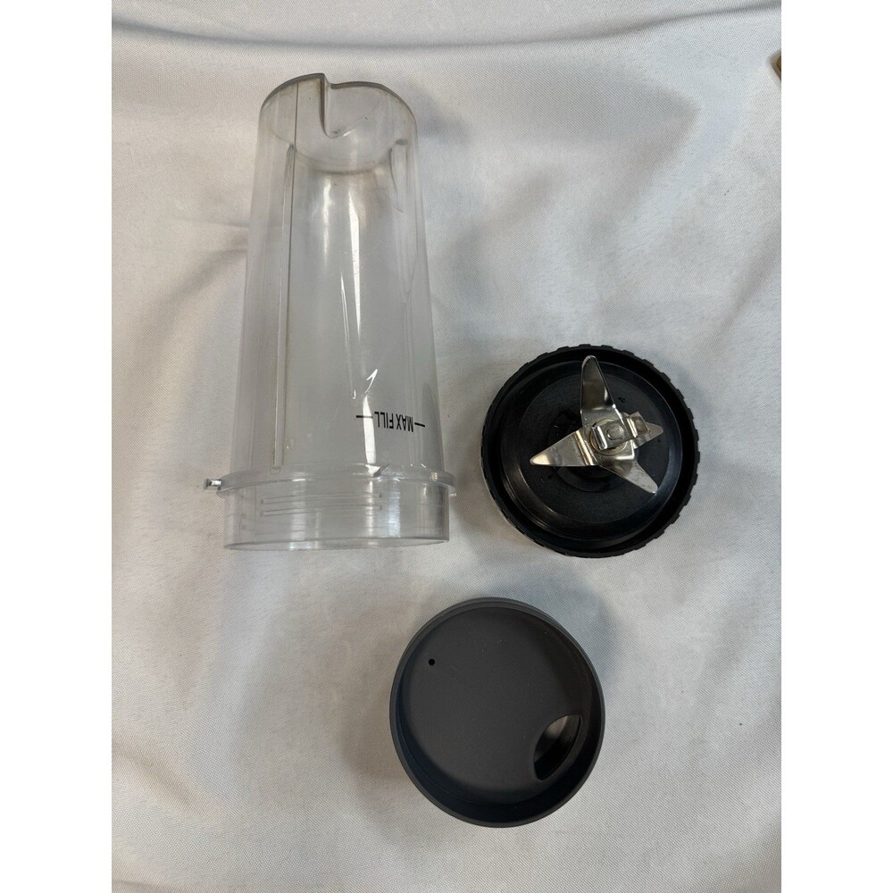Nutri Ninja 16 oz Single Serve Blender Cup with Blade TO GO Lid Replacement